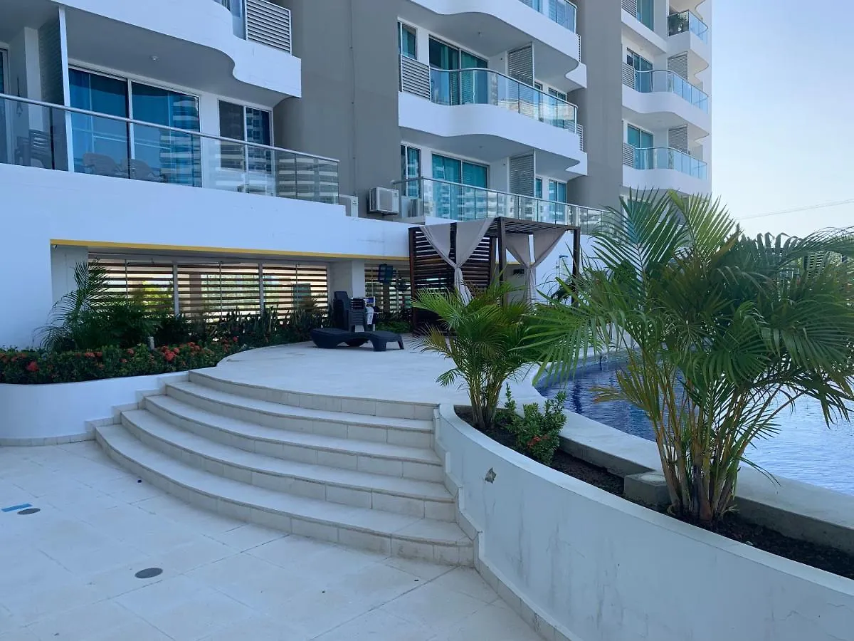 Santa Marta Rodadero Sur Playa Salguero A 200 Mts Del Mar Colombia