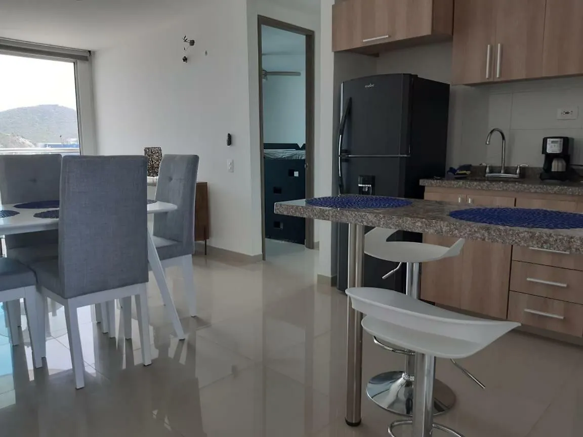 Apartamento Santa Marta Rodadero Sur Playa salguero A 200 Mts Del Mar